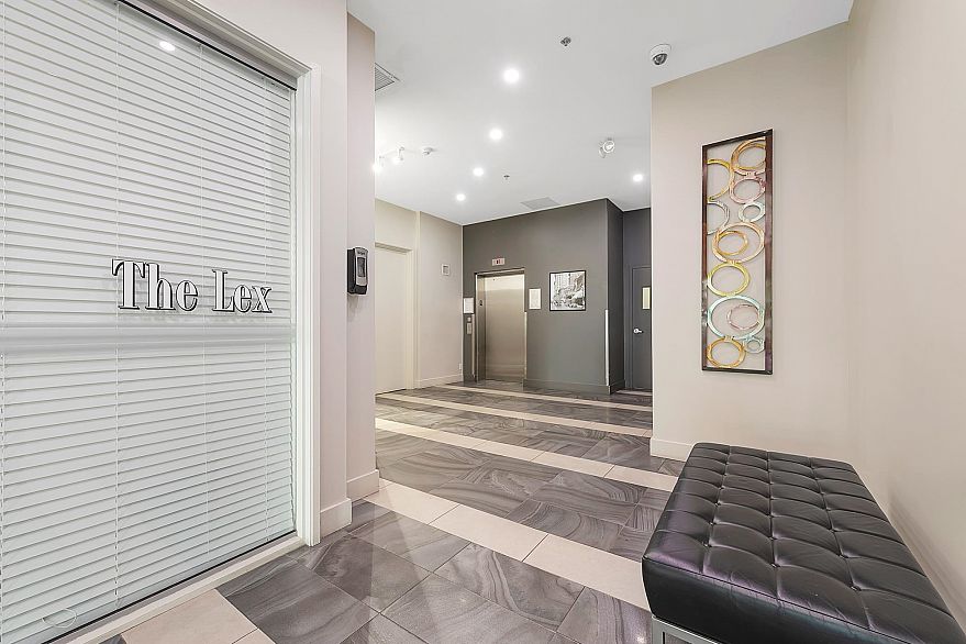 307 1249 Granville Street