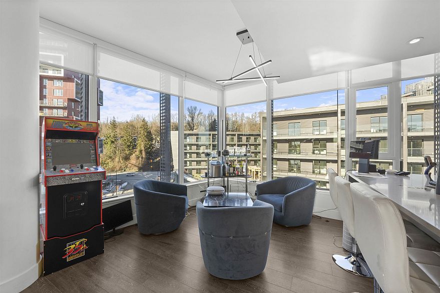 609 3438 Sawmill Crescent