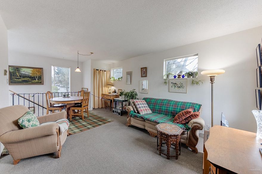 308 E King Edward Avenue