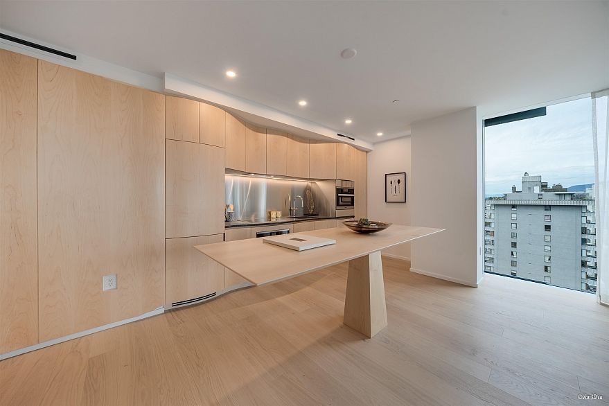 1302 1568 Alberni Street