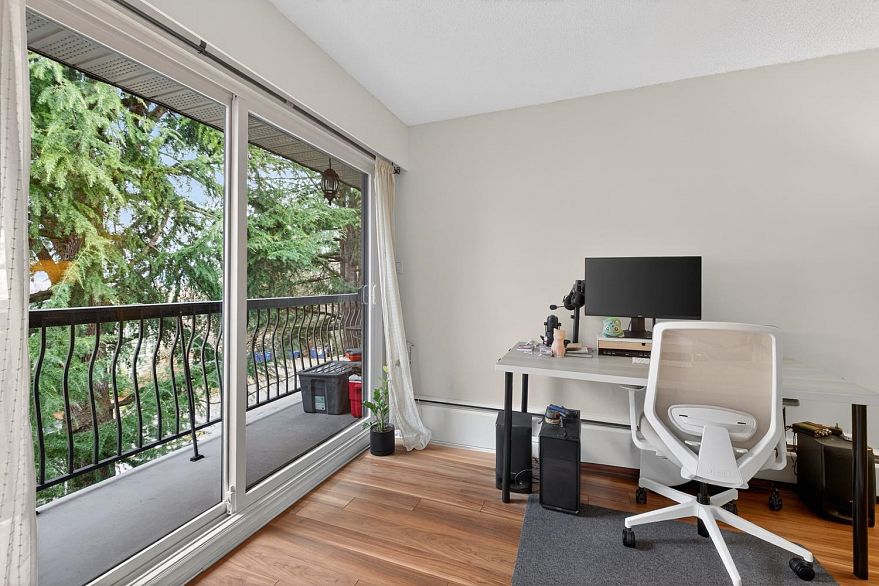 326 680 E 5th Avenue