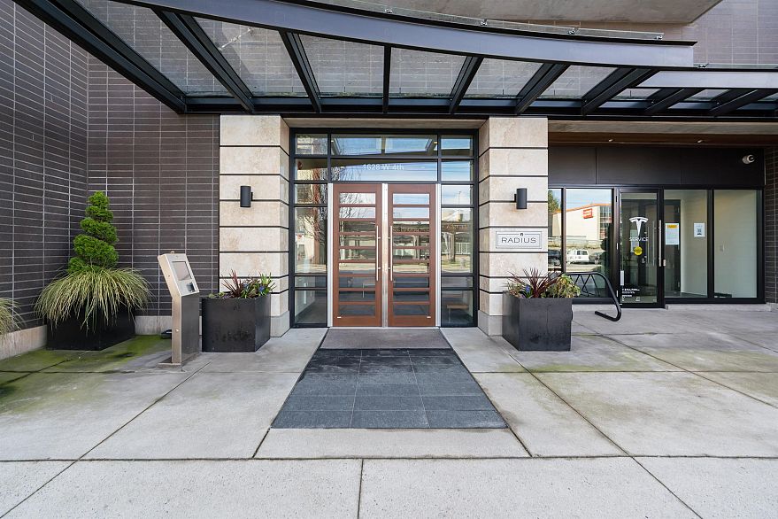 209 1628 W 4th Avenue