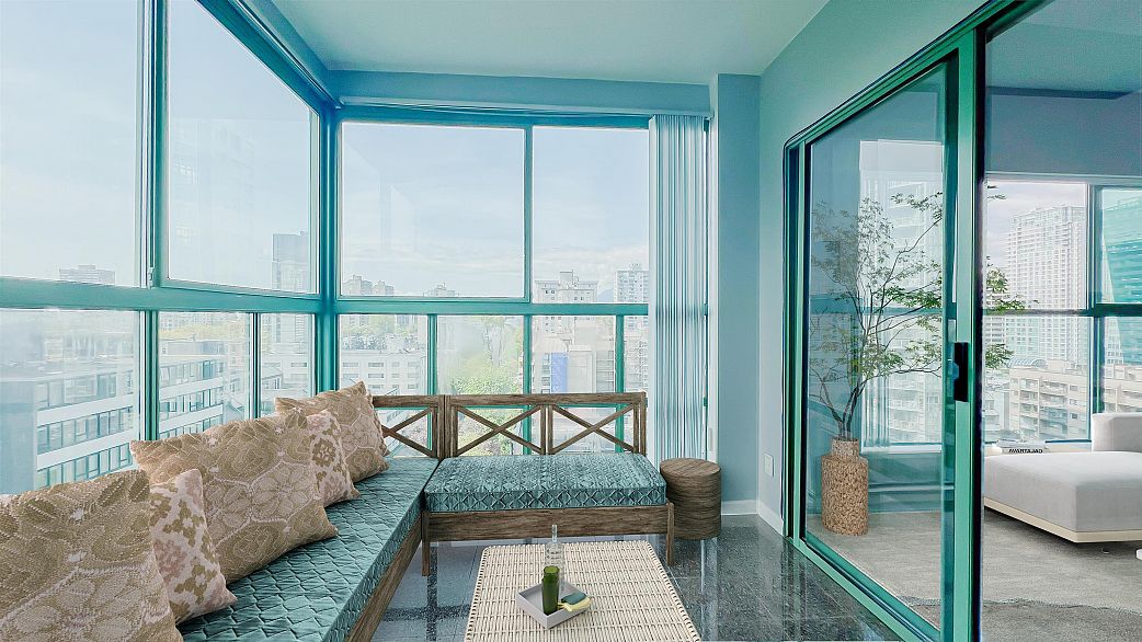 1206 909 Burrard Street