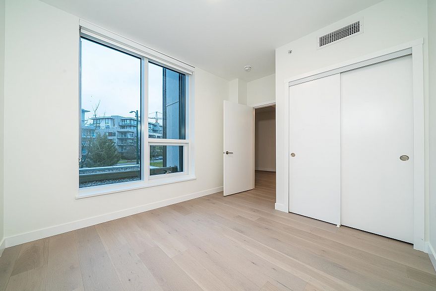 312 5212 Cambie Street