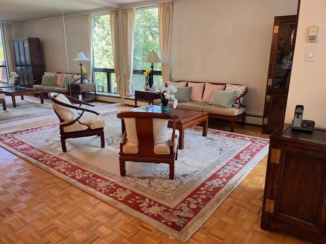 512 4900 Cartier Street