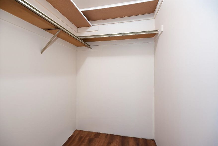 203 1696 W 10th Avenue