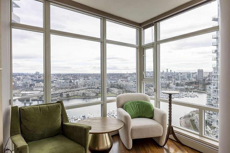 2907 198 Aquarius Mews