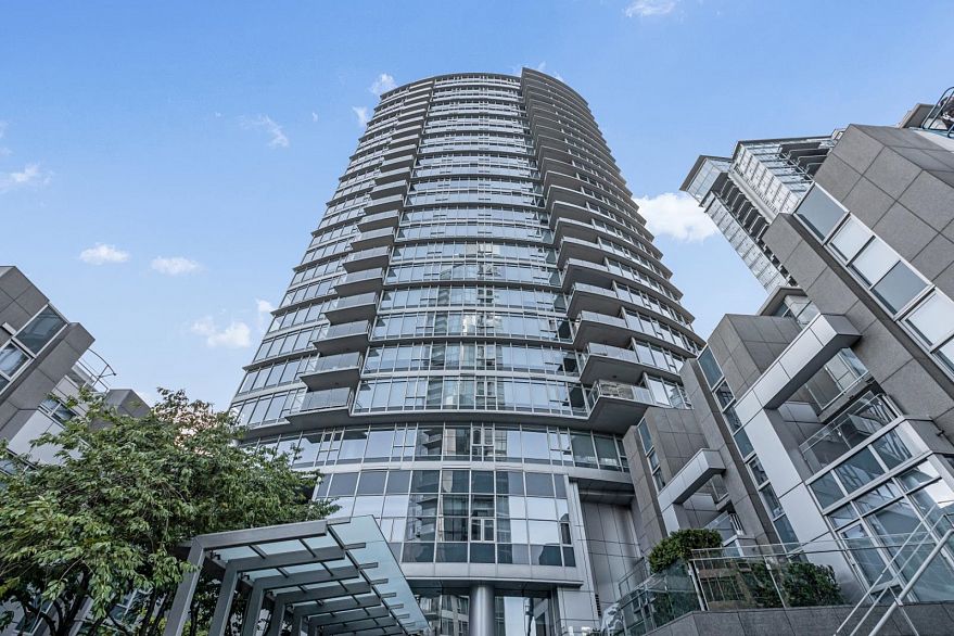 1804 1233 W Cordova Street