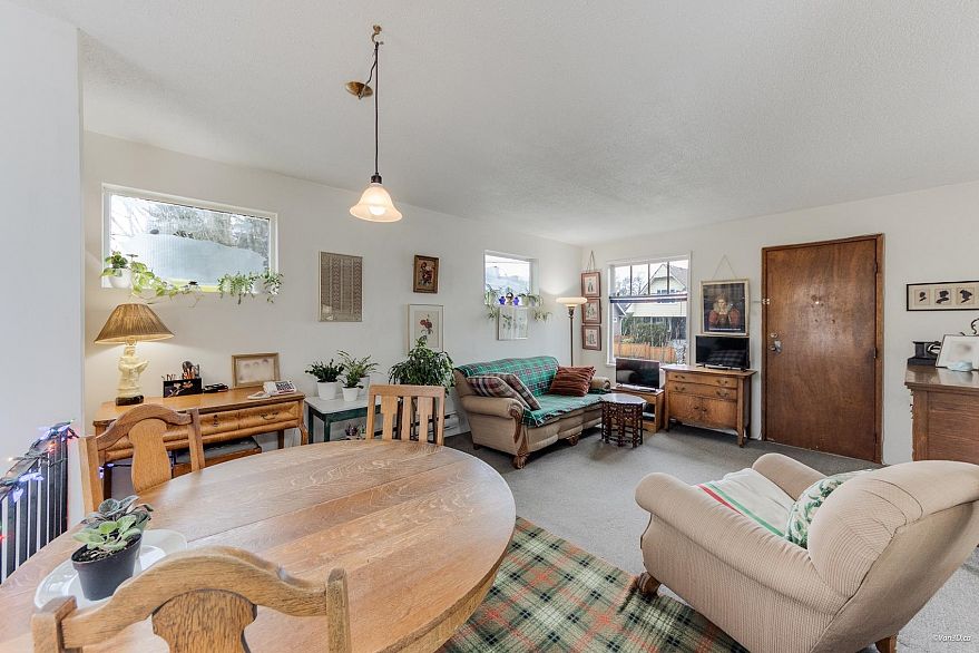 308 E King Edward Avenue