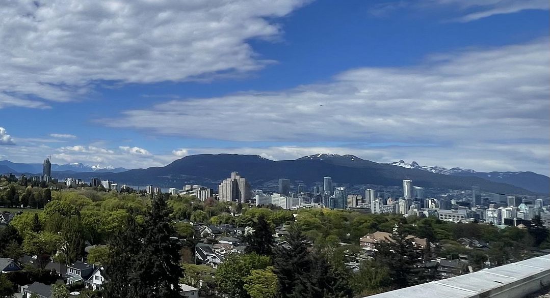 902 4083 Cambie Street