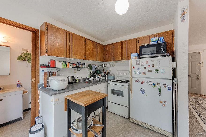 308 E King Edward Avenue