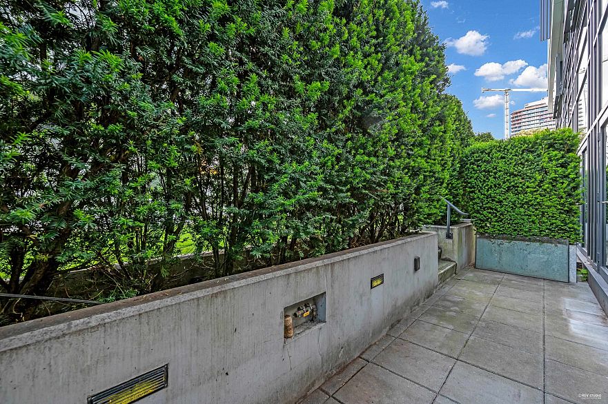 103 6311 Cambie Street