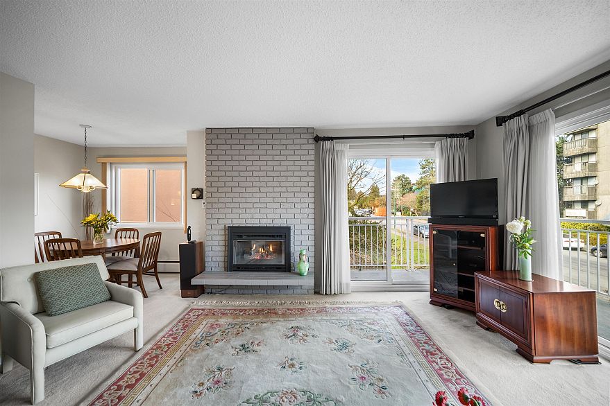 202 1066 W 13th Avenue