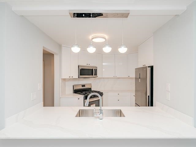 303 1415 W Georgia Street