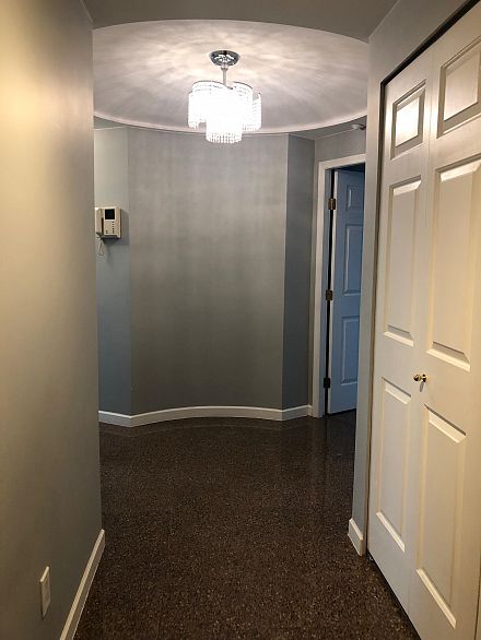 1206 909 Burrard Street