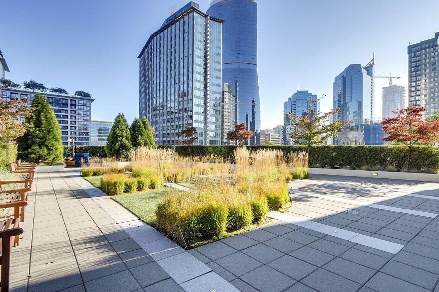 908 1028 Barclay Street