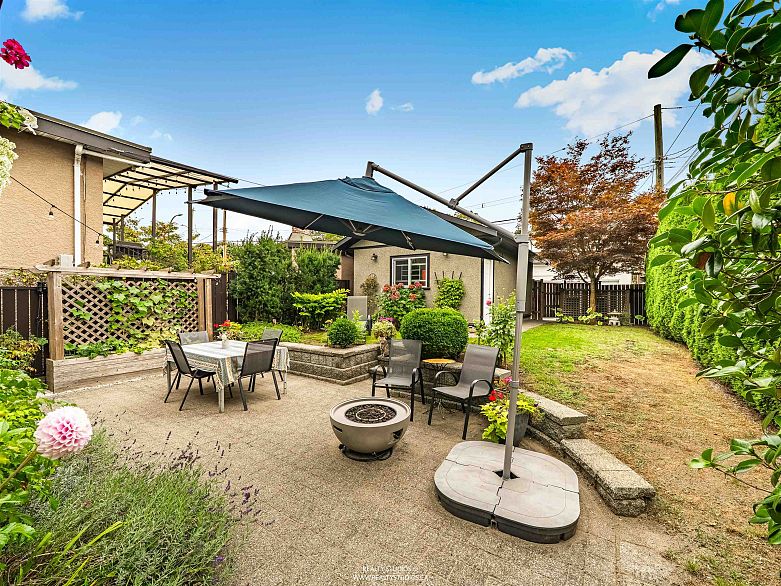 2690 Kitchener Street