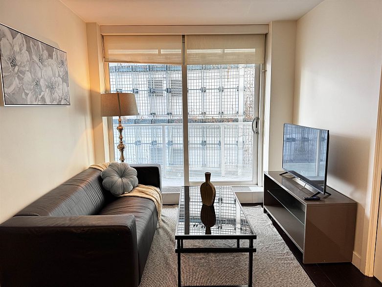 902 777 RICHARDS STREET, Vancouver BC V6B 0M6