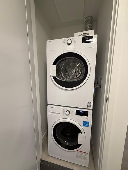 302 1981 MACDONALD STREET, Vancouver BC V6K 1M7