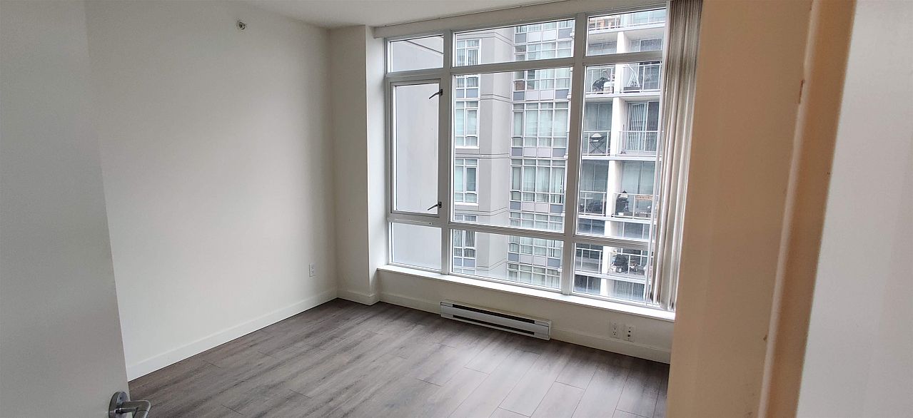 707 4815 Eldorado Mews