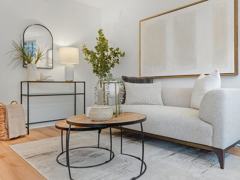 1407 1003 Pacific Street