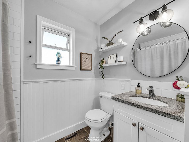 2690 Kitchener Street