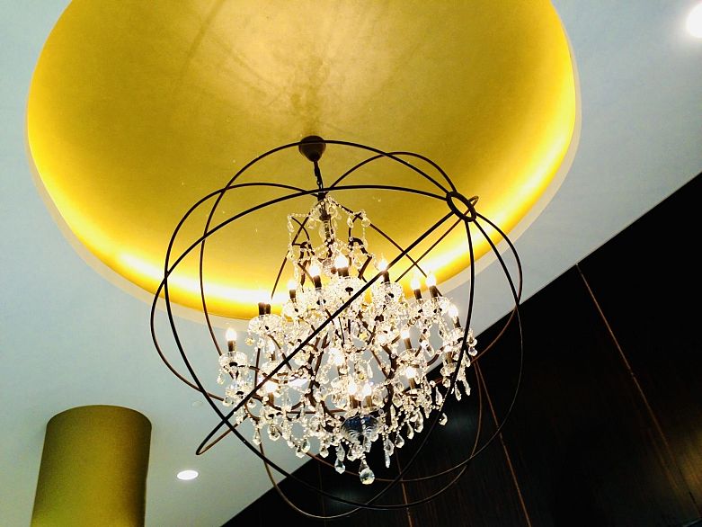 1103 1221 Bidwell Street