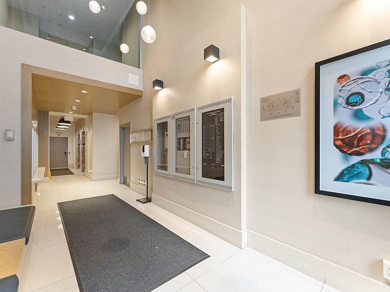 1006 108 W 1st Avenue