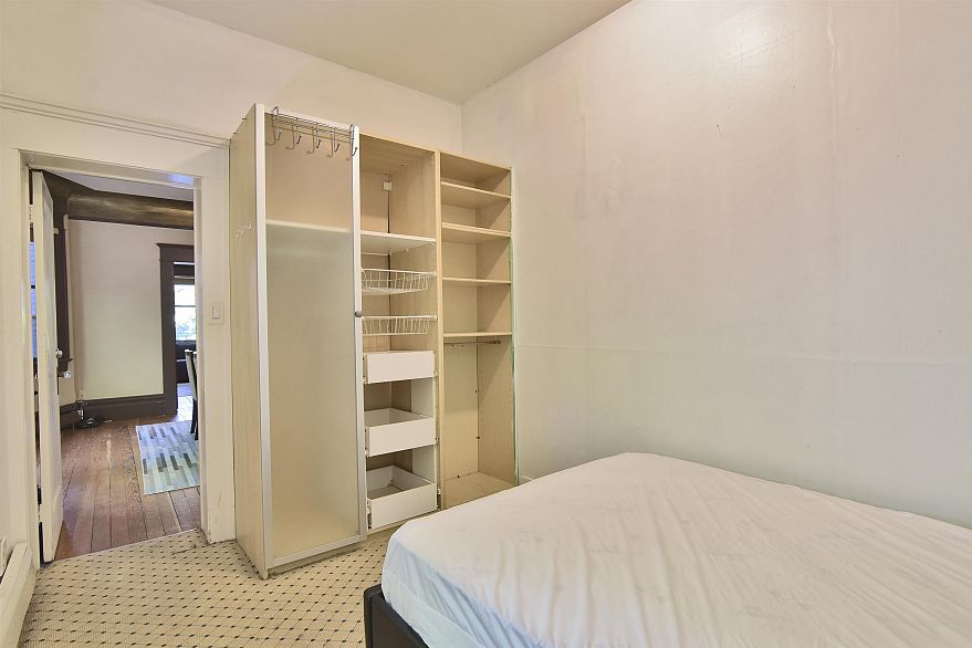 1 1517 COMOX STREET, Vancouver BC V6G 1P3