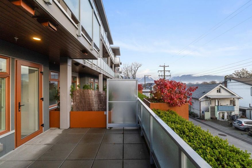 203 2408 Grant Street