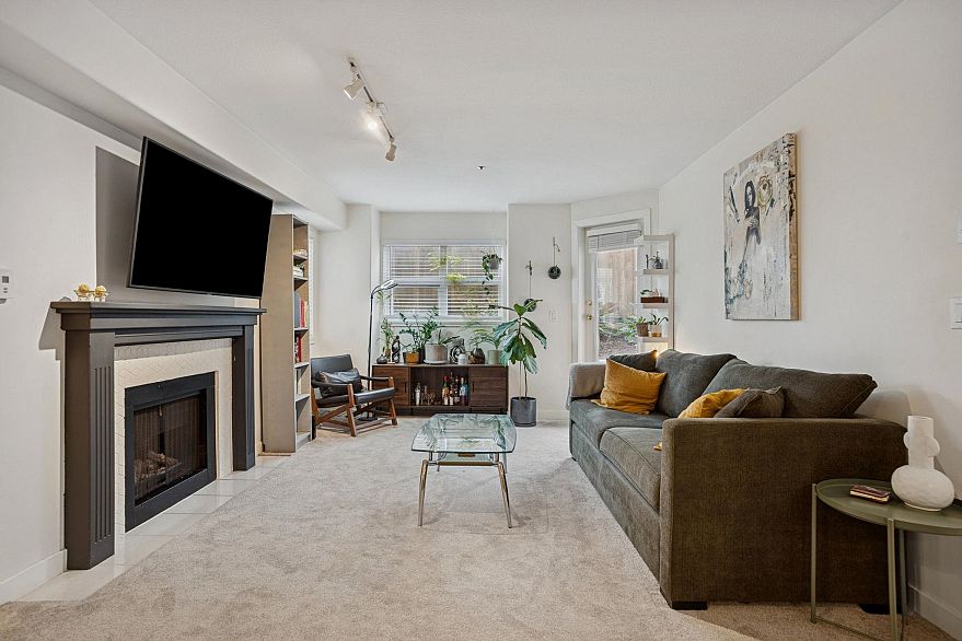 103 1515 E 6th Avenue