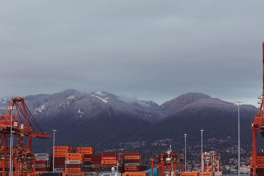 405 289 Alexander Street