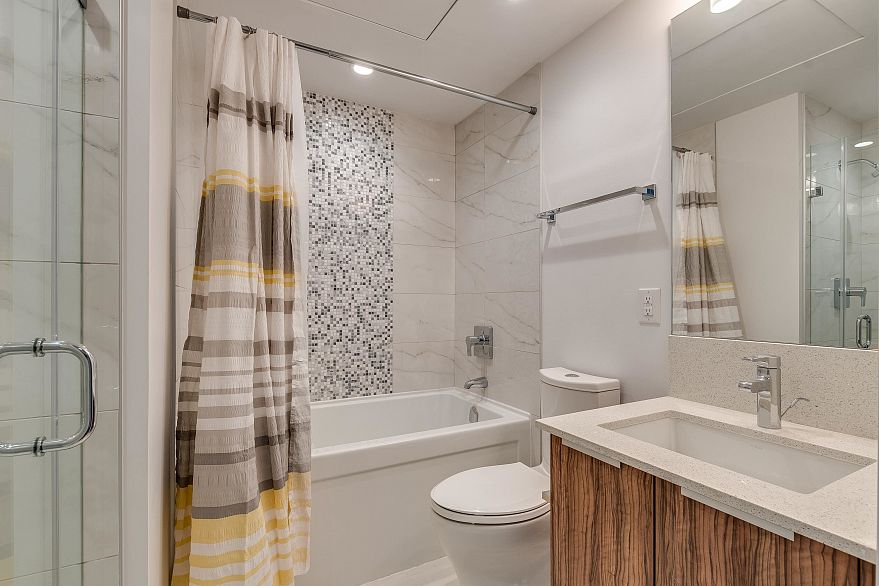 705 1283 HOWE STREET, Vancouver BC V6Z 1C1