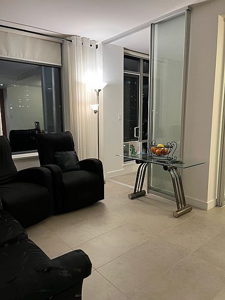 908 1028 Barclay Street