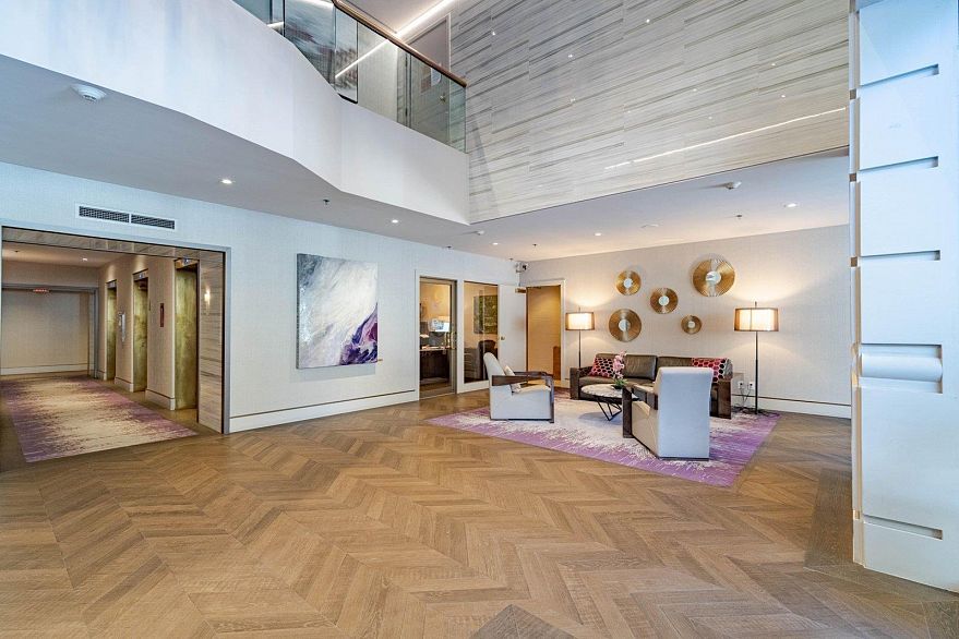 1206 909 Burrard Street