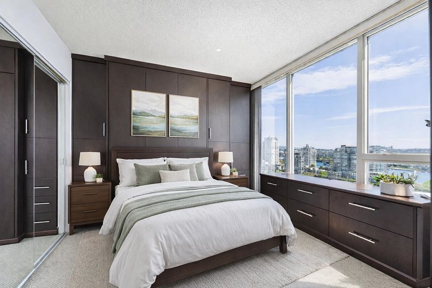 2201 1408 Strathmore Mews