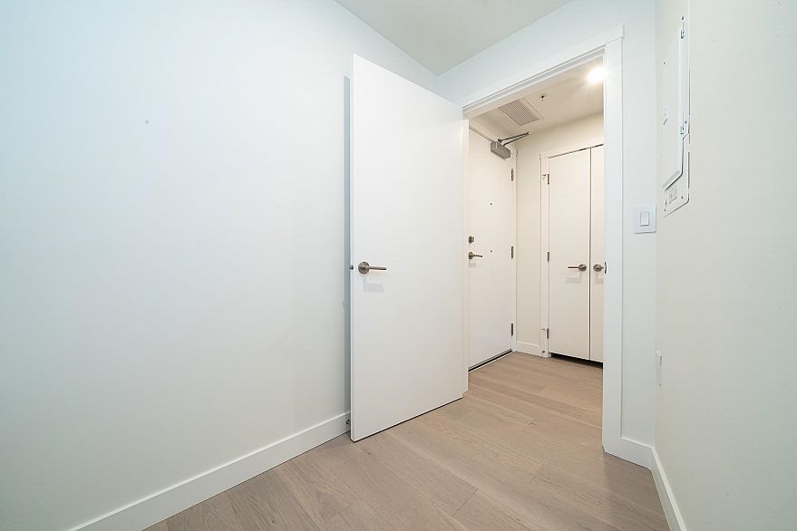 312 5212 Cambie Street