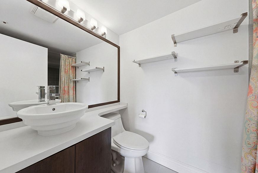 543 1515 W 2nd Avenue