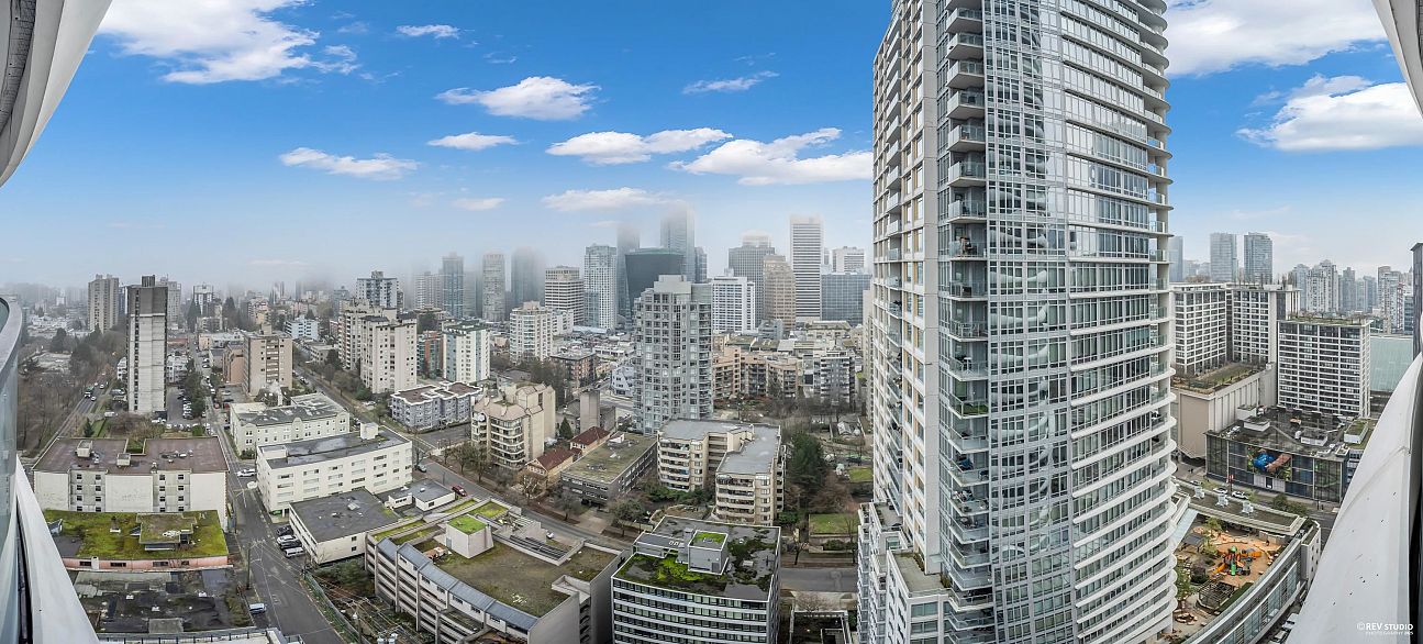 2207 1033 Nelson Street