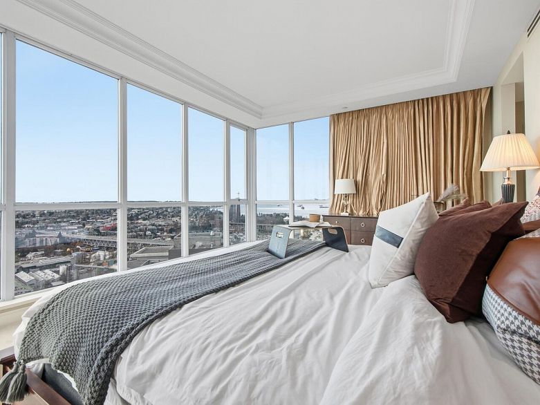 4302 1408 Strathmore Mews