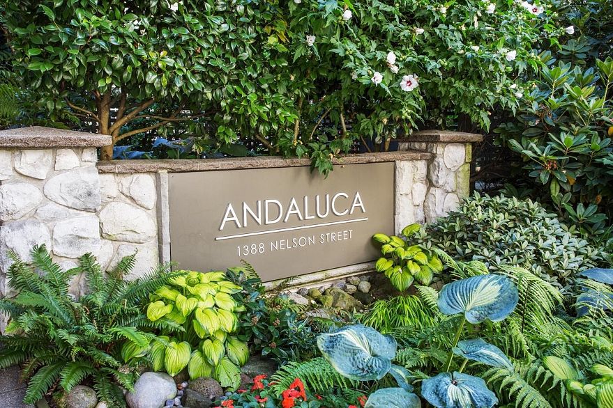 304 1388 Nelson Street