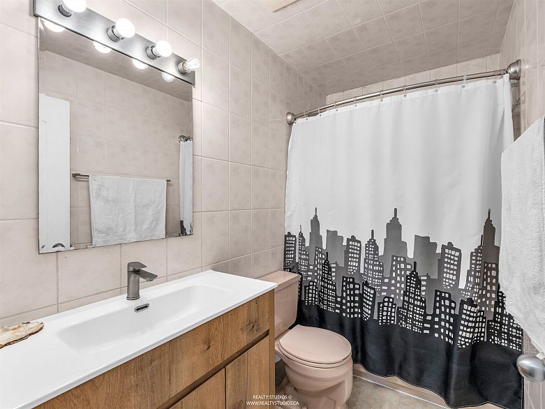 306 2222 Cambridge Street