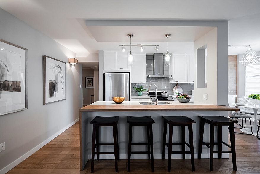 302 1263 Barclay Street