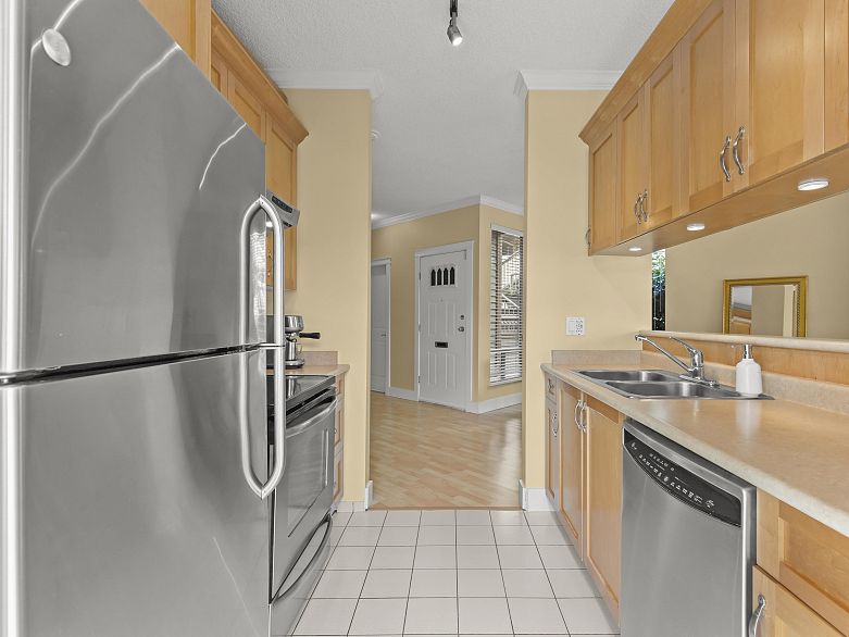 103 1100 W 7th Avenue