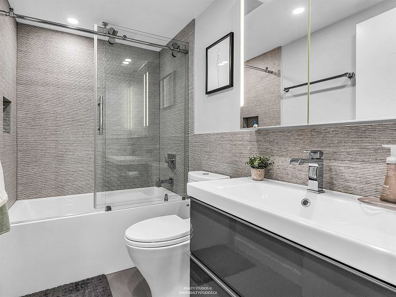 224 2628 Long Life Place