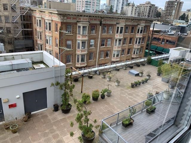 510 1060 Alberni Street