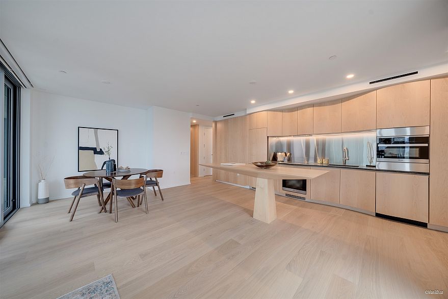 1302 1568 Alberni Street