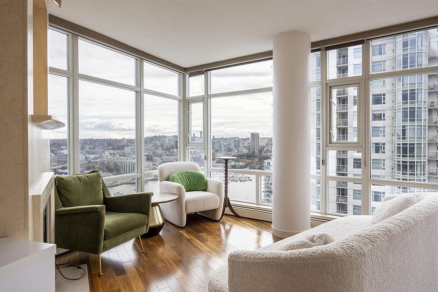 2907 198 Aquarius Mews