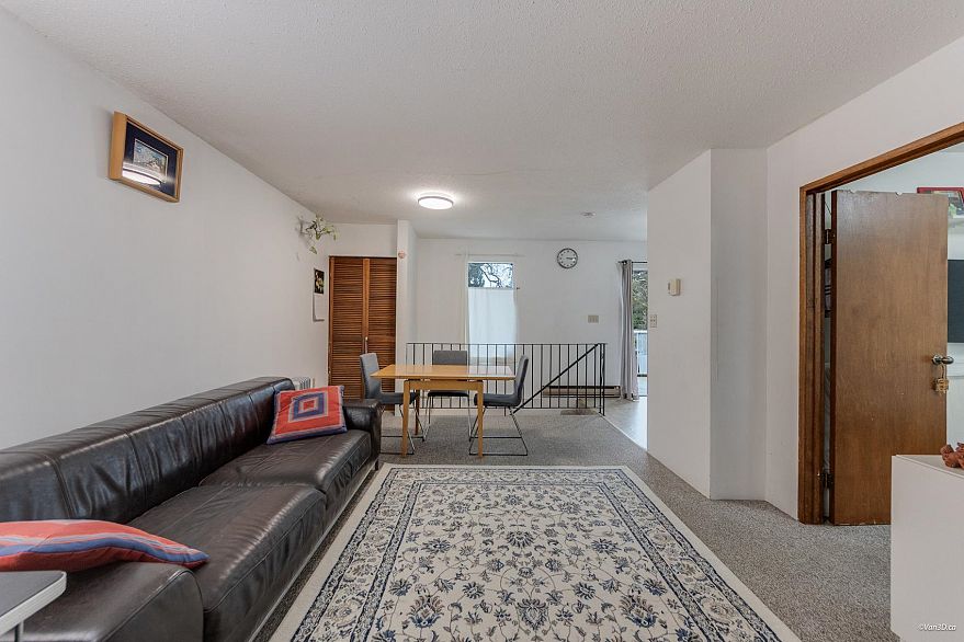 308 E King Edward Avenue