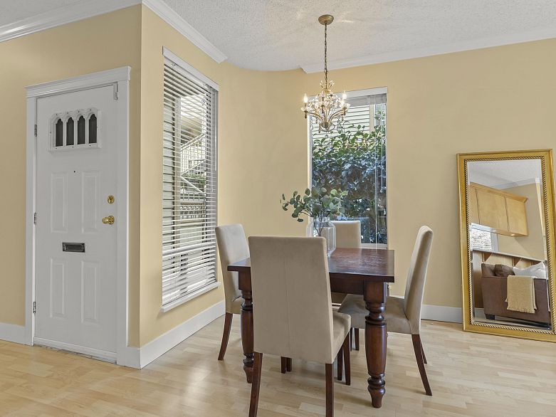 103 1100 W 7th Avenue